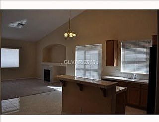 4th image of 940 Evening Dew Dr