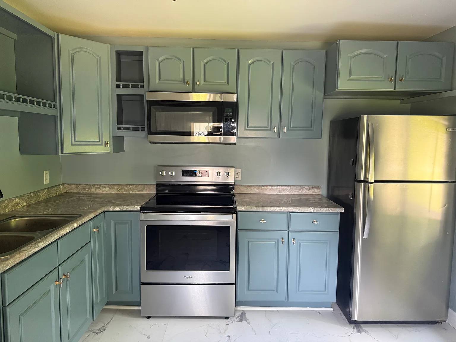 234 W Pike St — Photo 2