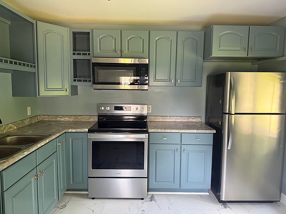 2nd image of 234 W Pike St
