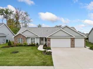 7387 Claypool Xing, Fort Wayne, IN 46835