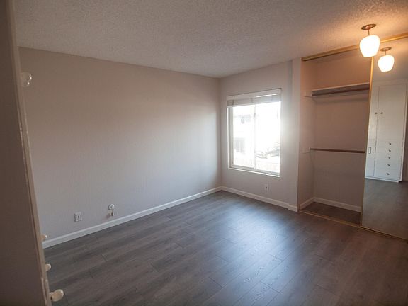 5th image of 3090 Los Prados St