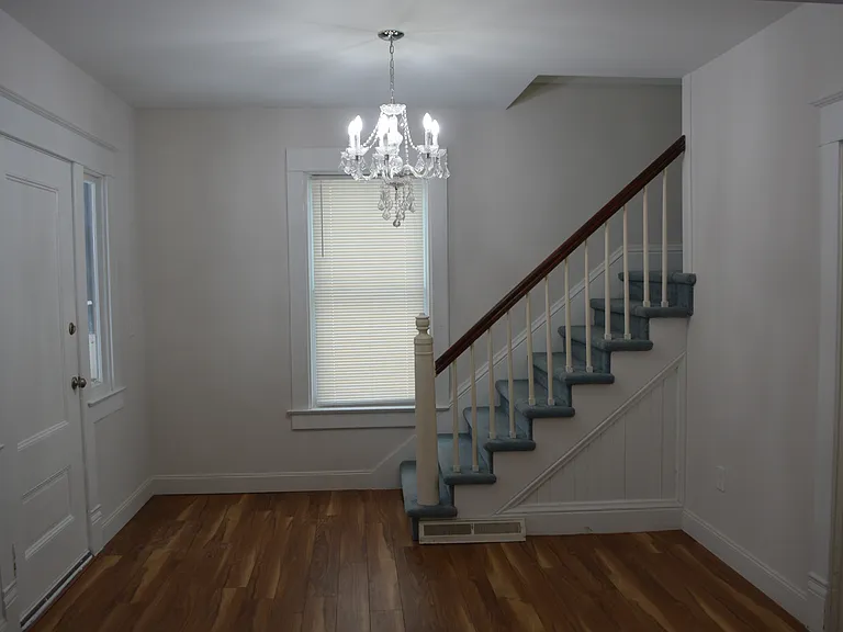 225 Thieme Pl — Photo 15