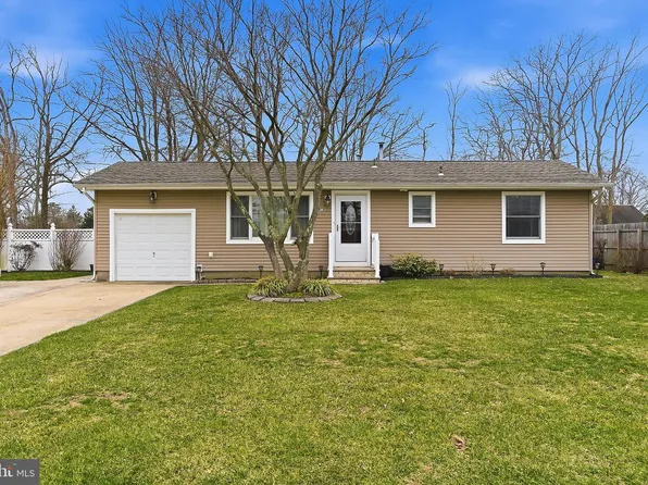 910 Neville St, Toms River, NJ 08753