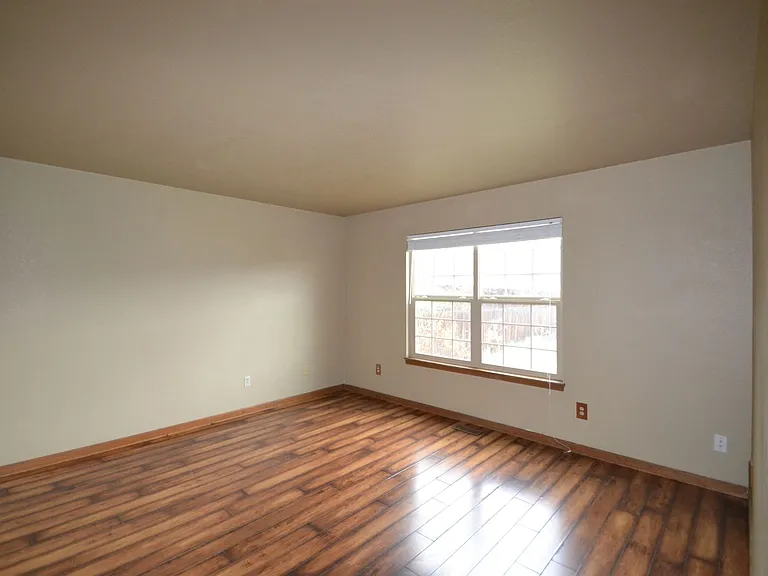 830 Dancing Horse Dr — Photo 6