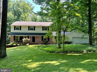 307 N Woodmont Dr, Downingtown, PA 19335