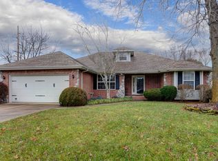 4964 S Forest Ave, Springfield, MO 65810