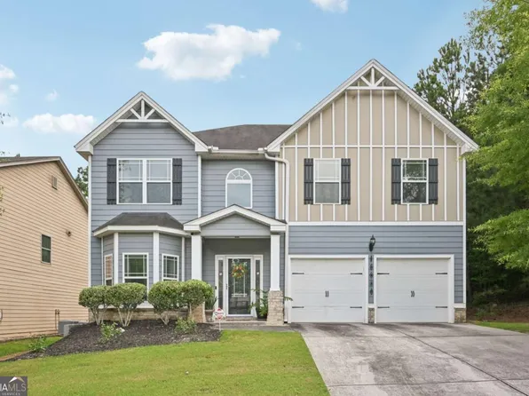7530 Springbox Dr, Fairburn, GA 30213