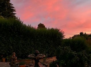 10711 22nd Ave SW, Seattle, WA 98146