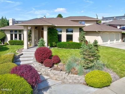 412 N 69th Ave, Yakima, WA, 98908