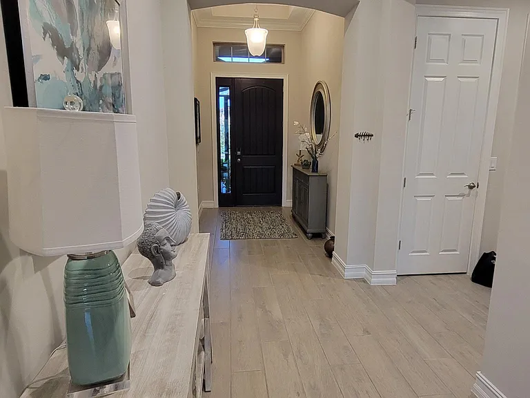 262 Toscavilla Blvd — Photo 8