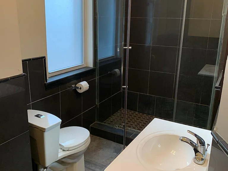 4428 Chestnut St #1 — Photo 6