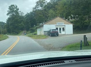 530 Muddy Gap Rd, Manchester, KY 40962