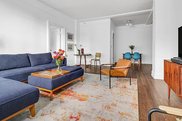 Rented by Compass | media 2