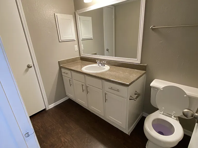 Walnut Creek Apartments — Photo 86