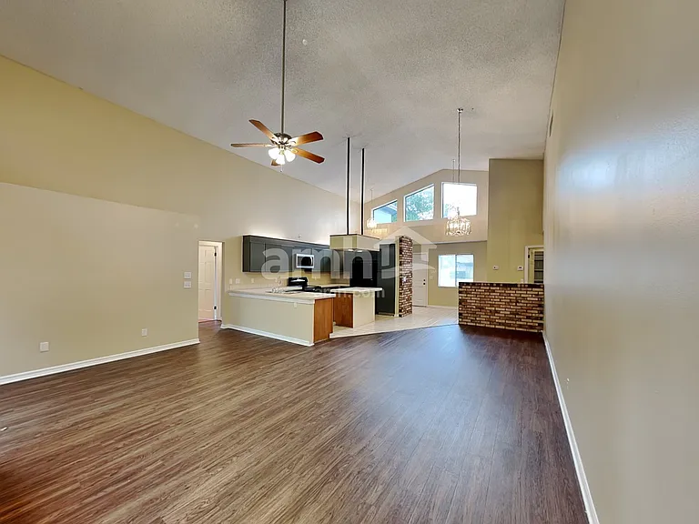 4615 Tiffany Woods Cir — Photo 3