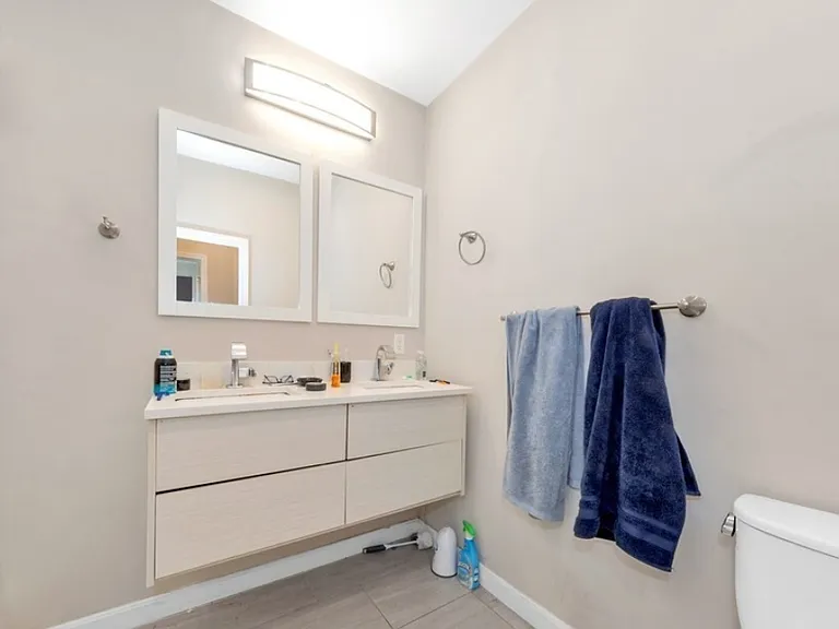 228 Calumet St #1A — Photo 8