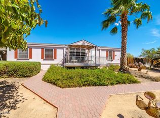 16330 S Hillery Ave, Yucca, AZ 86438