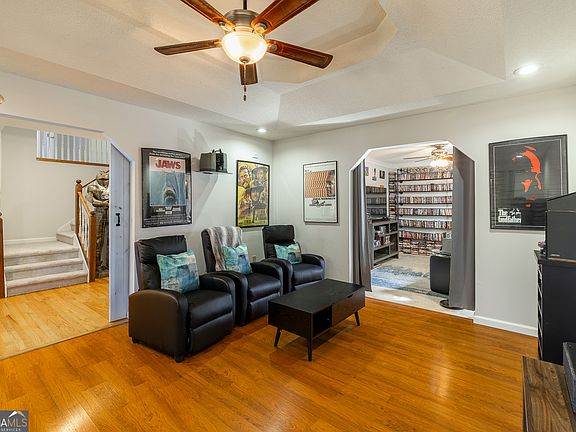 2nd image of 130 Peachtree Ln