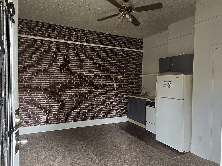 84 Angelus St #1 — Photo 2
