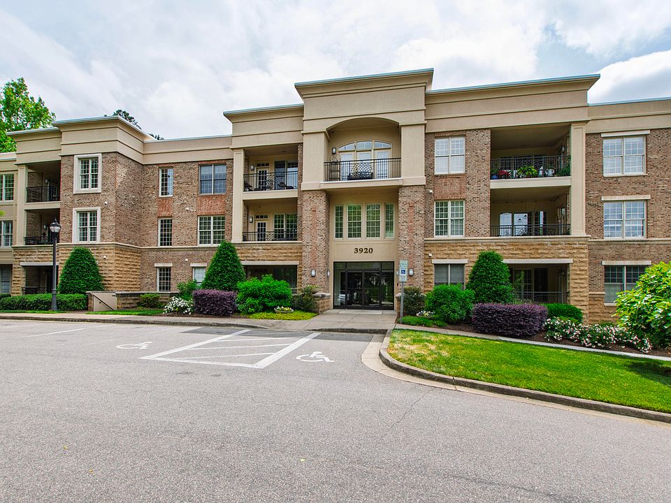 1st image of 3920 Essex Garden Ln APT 304