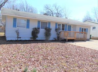 807 N Kansas St, Springdale, AR 72764