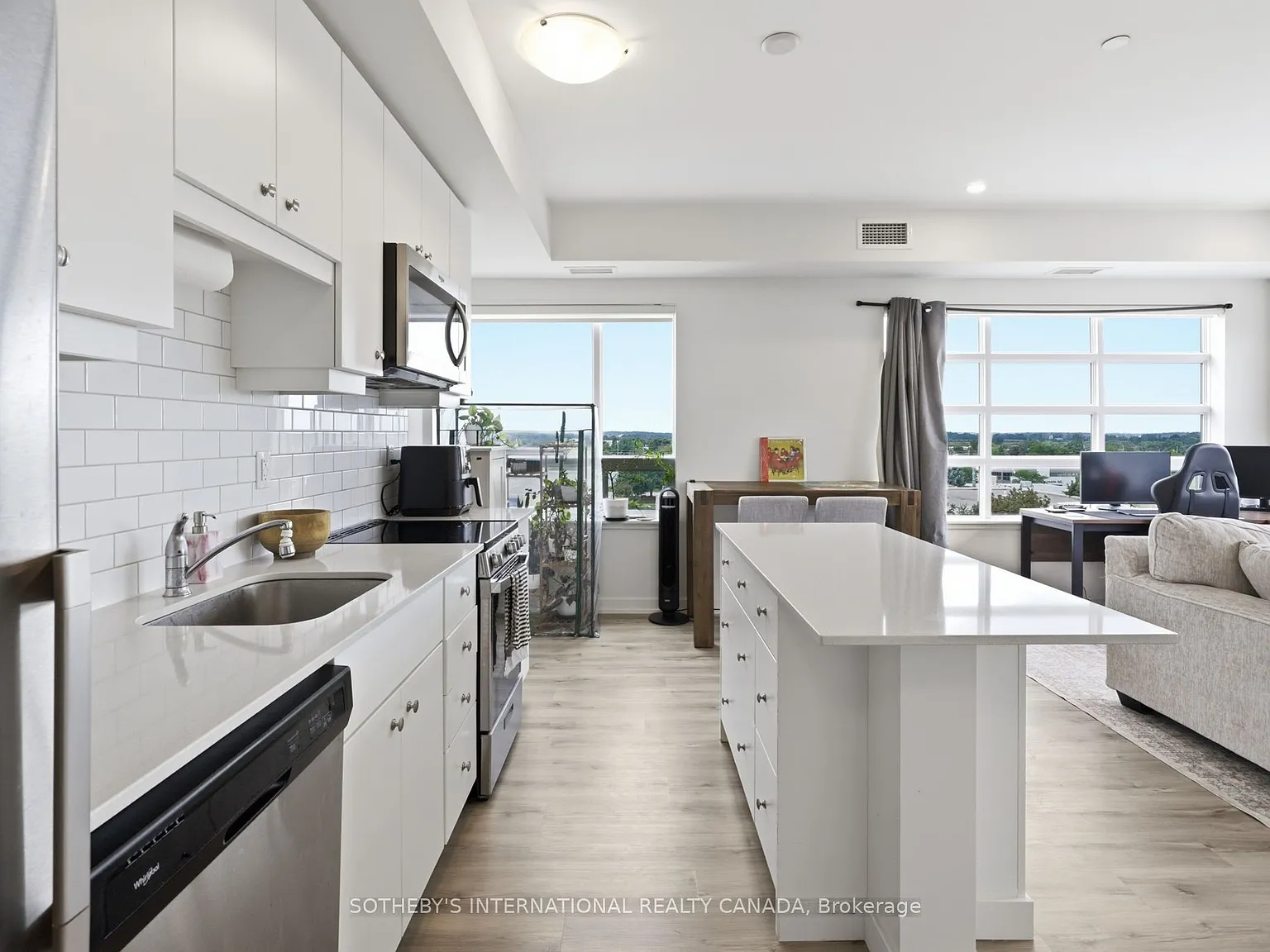 1 bed, $1,995 — Photo 1