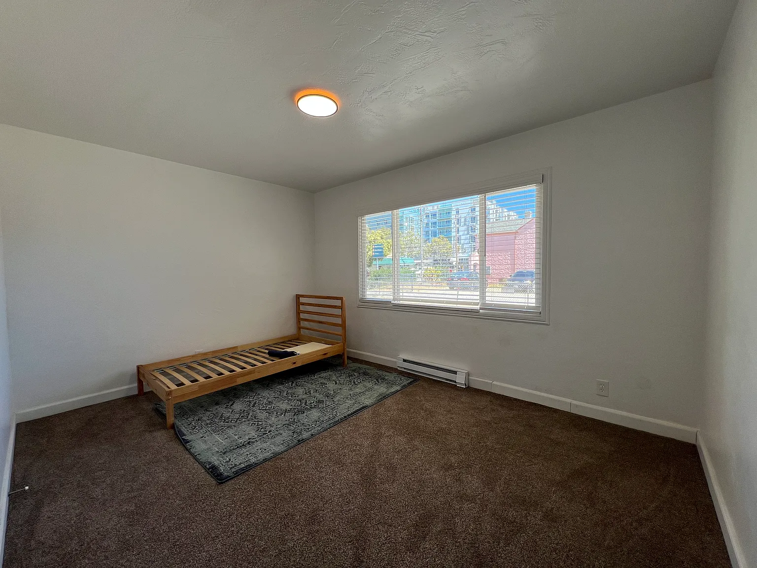 2 bed, 721 sqft, $3,600 — Photo 4