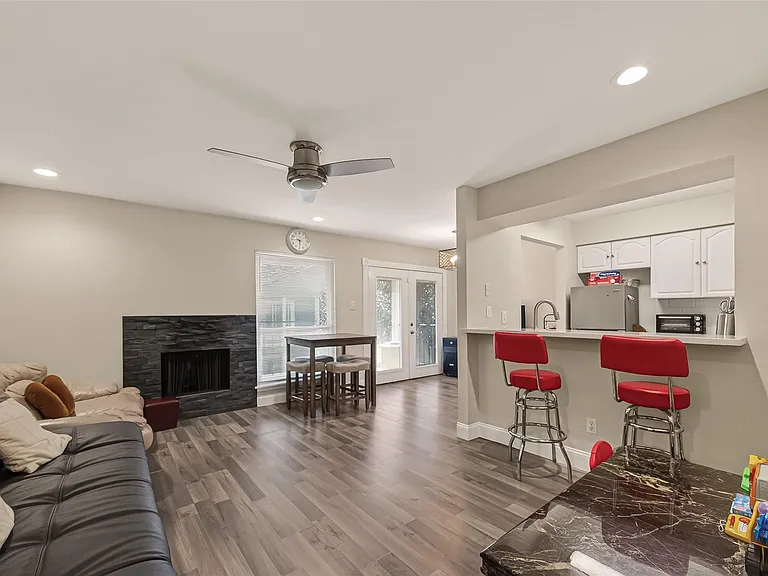 18515 Egret Bay Blvd #1302 — Photo 4