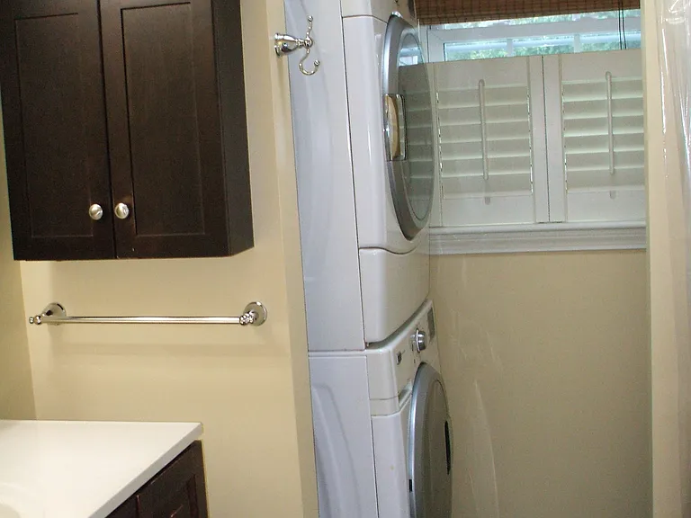 82 Narragansett Ave W #1 — Photo 9