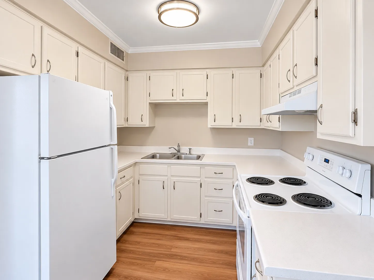 2 bed, $750 — Photo 4