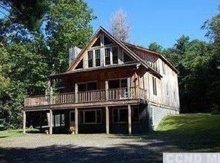 45 Harvey Mountain Rd, Austerlitz, NY 12017
