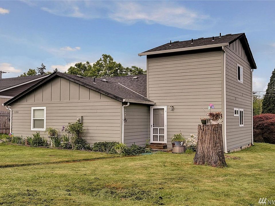 1st image of 11205 NE 25th St