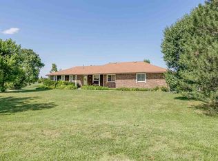 14528 S 32nd St, Benton, KS 67017
