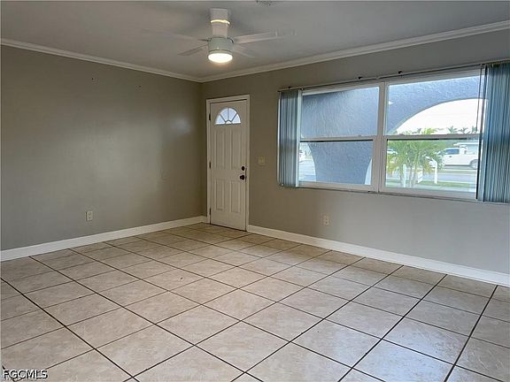5th image of 4402-4404 Santa Barbara Blvd