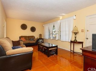 2722 Strawberry Ln, Santa Ana, CA 92706