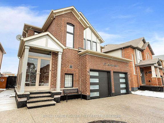 3rd image of 21 Arkwright Dr