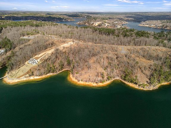 5th image of 168 Country Rd