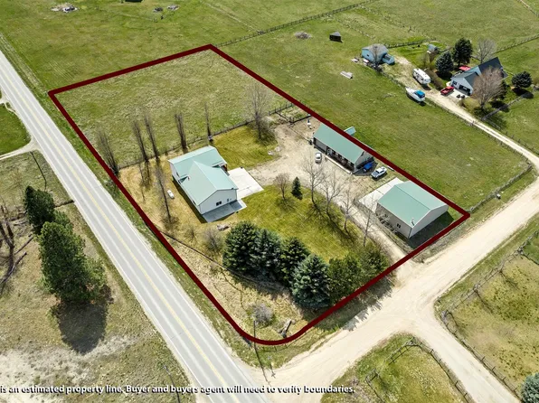 295 Scenic Ln, Stevensville, MT 59870