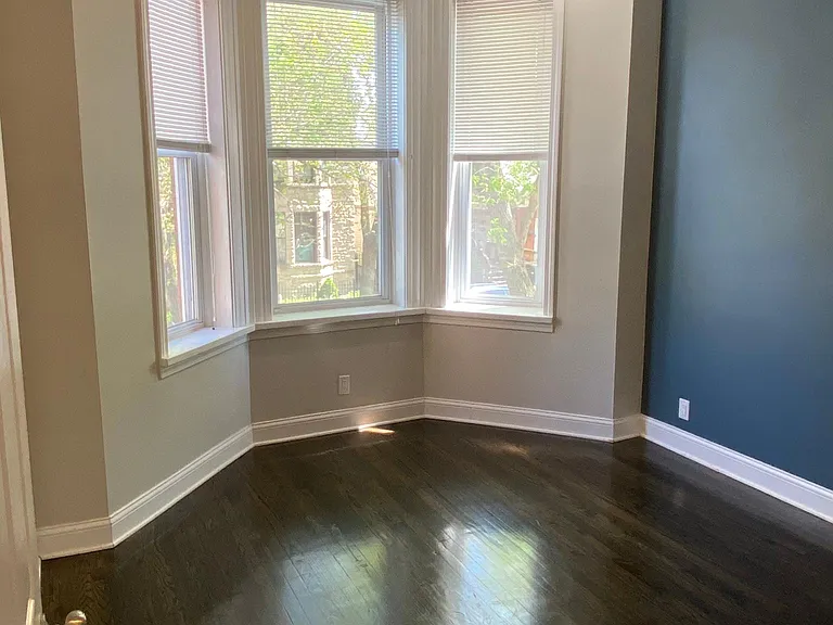 3222 S Parnell Ave — Photo 8