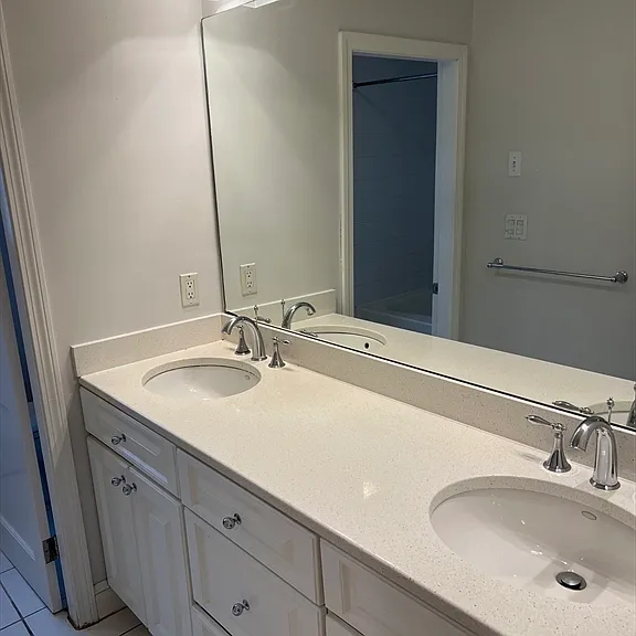 7 Gorham Rd #2L — Photo 25