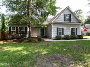 532 Pinehurst Cir, Hampstead, NC 28443