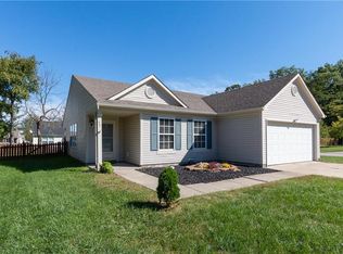 77 Knoll Ln, Brownsburg, IN 46112
