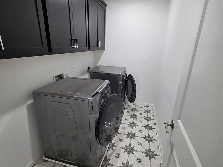 2913 Tavern Dr — Photo 19