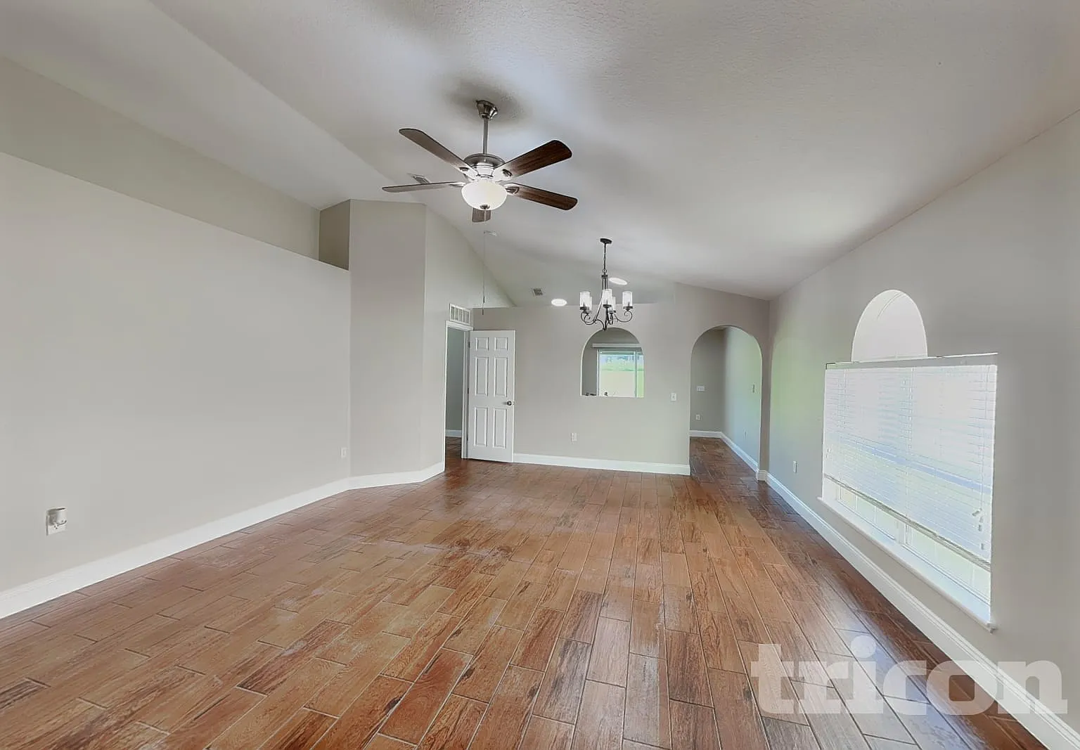 13235 Waterford Castle Drive Dade City FL — Photo 3
