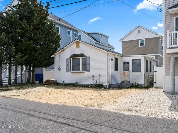 305 Halyard Road, Ortley Beach, NJ 08751