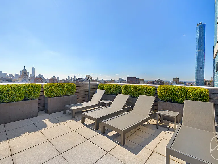 290 3rd Ave #23D — Photo 21