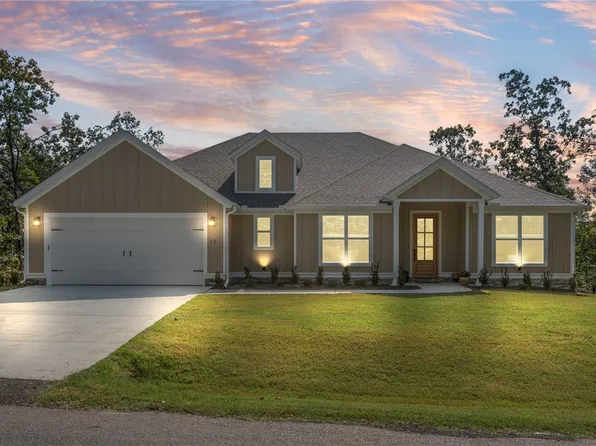 13 Berkshire Dr, Bella Vista, AR 72715