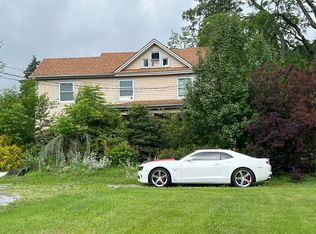 327 Avalon Rd, Altoona, PA 16601
