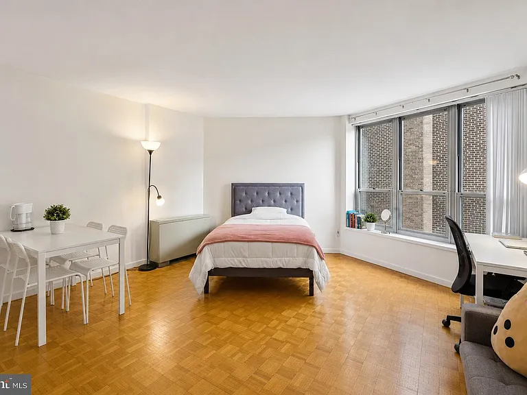 224 W Rittenhouse Sq #30-1404 — Photo 1