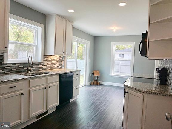 2nd image of 21648 N Essex Dr